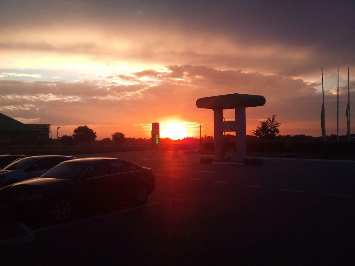 Sawik Dziekanowice Motel Lednogora Exterior foto